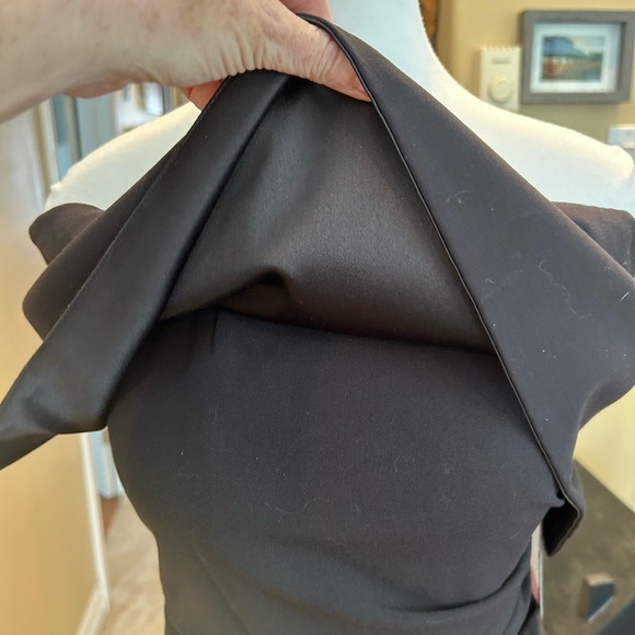 Vince Camuto Black Off Shoulder Foldover Cocktail Dress NWT Size 2 - Picture 12 of 13